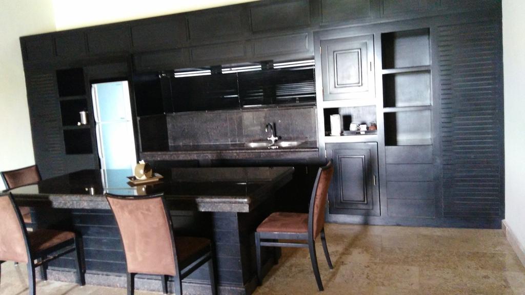 Royal Pool Villa Bali Nusa Dua  Quarto foto