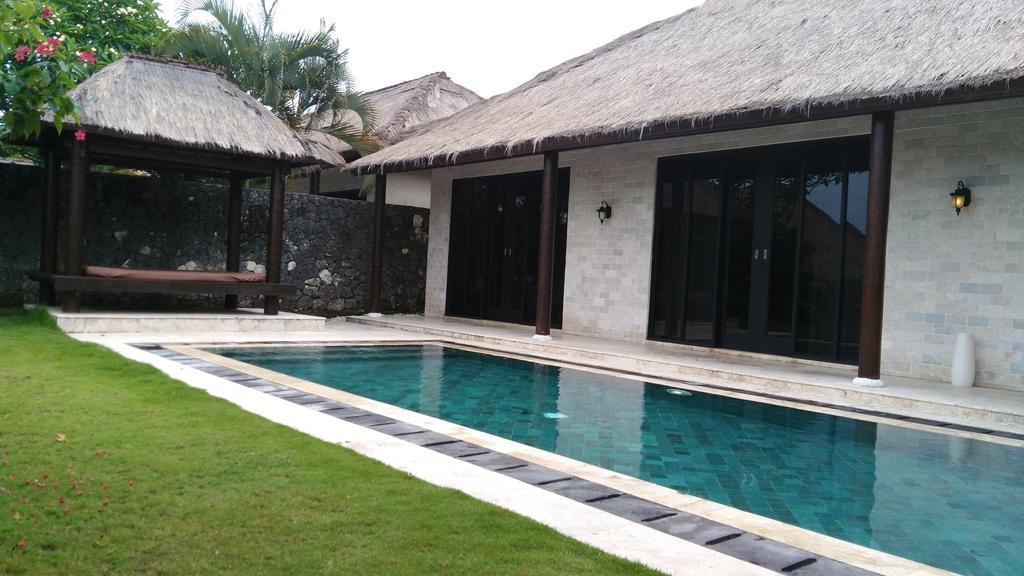 Royal Pool Villa Bali Nusa Dua  Quarto foto