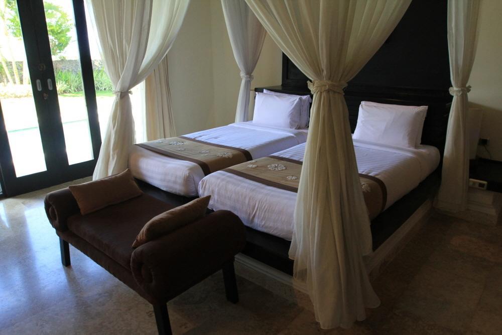 Royal Pool Villa Bali Nusa Dua  Quarto foto